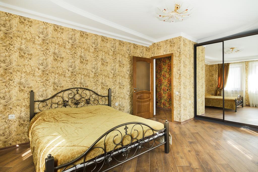 Best Apartments On Deribasovskoy Odessa Exterior foto
